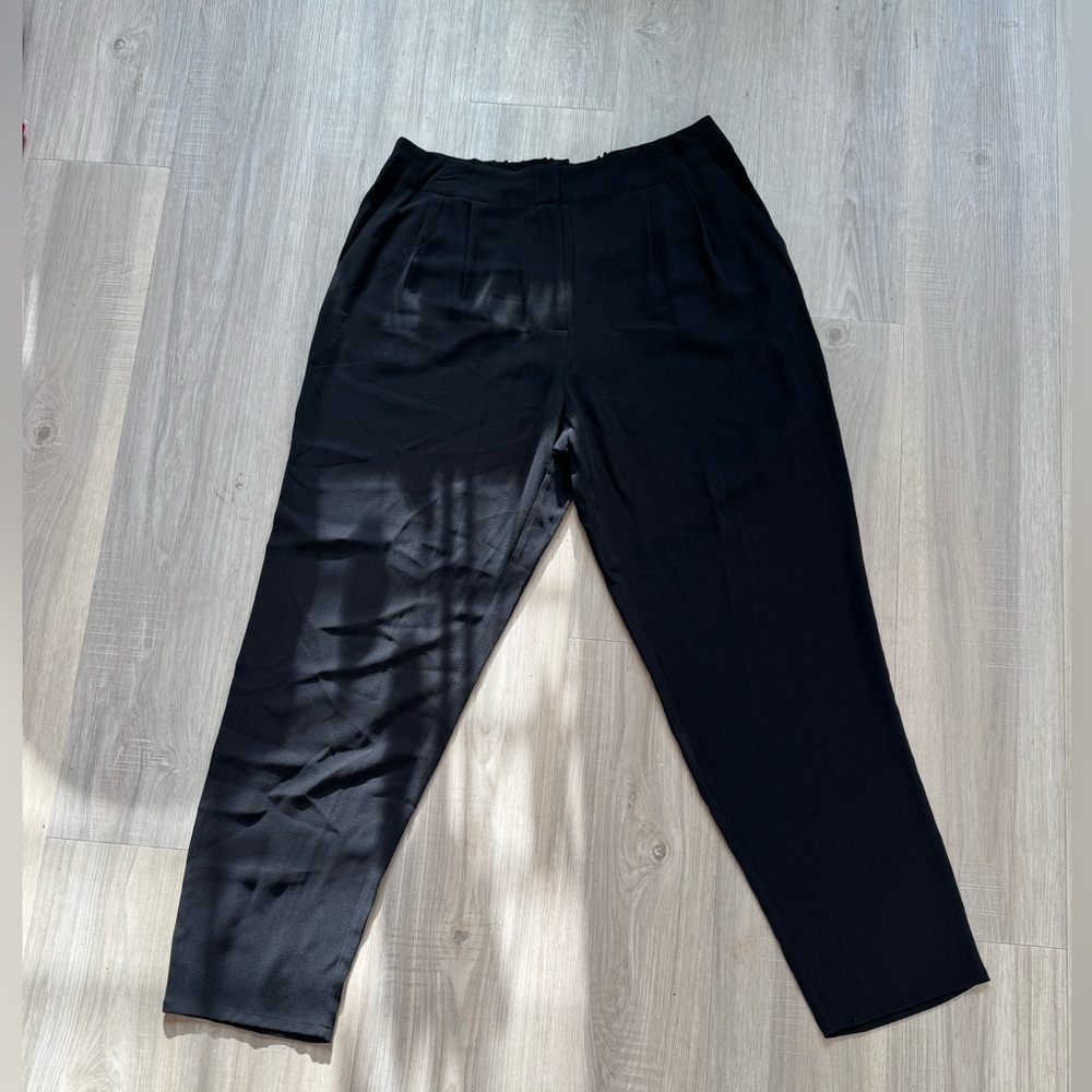 NWT Eileen Fisher Silk Black Ankle Pants